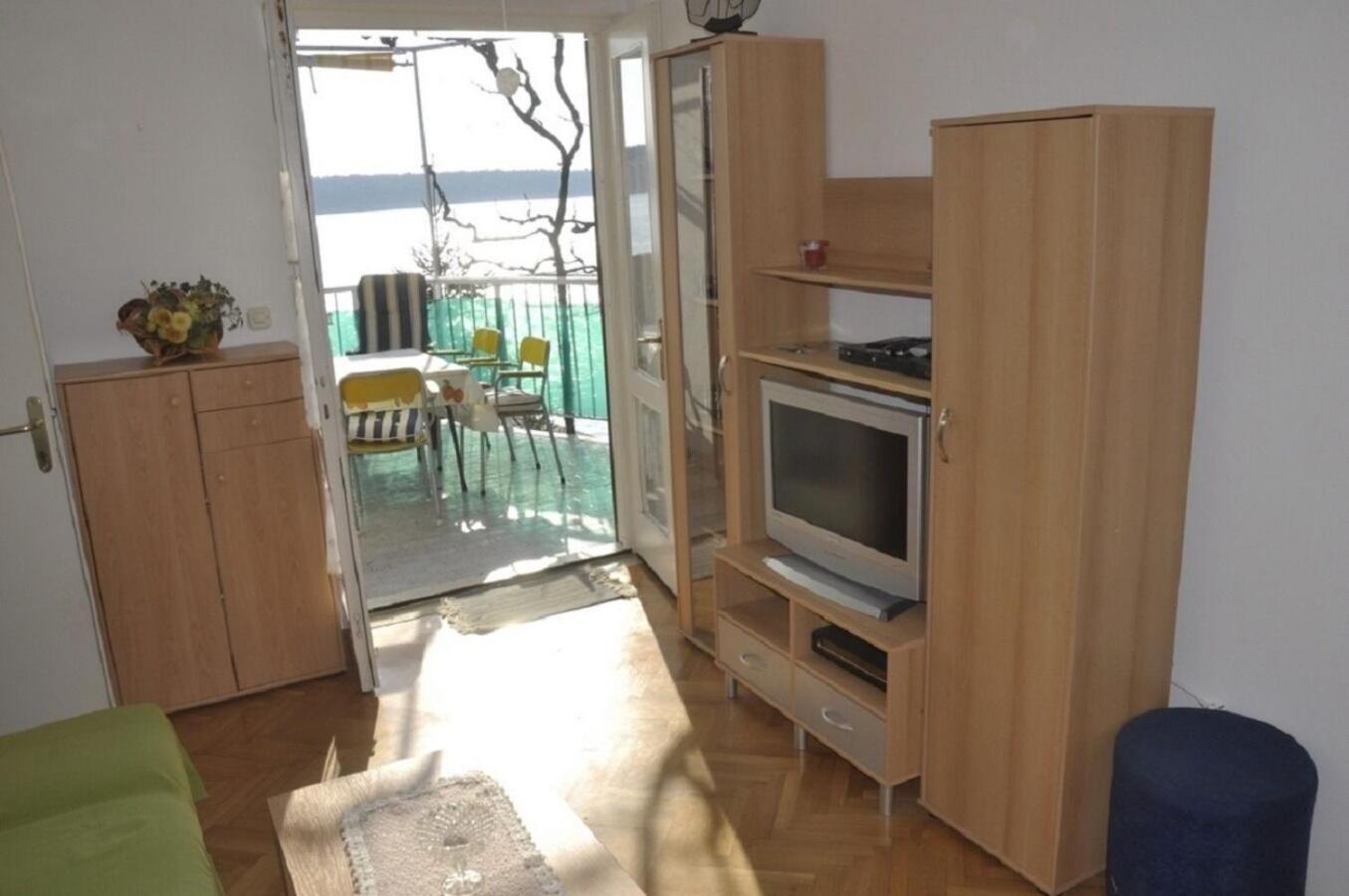 Apartments Petar - 6M From The Sea Barbat na Rabu Екстериор снимка