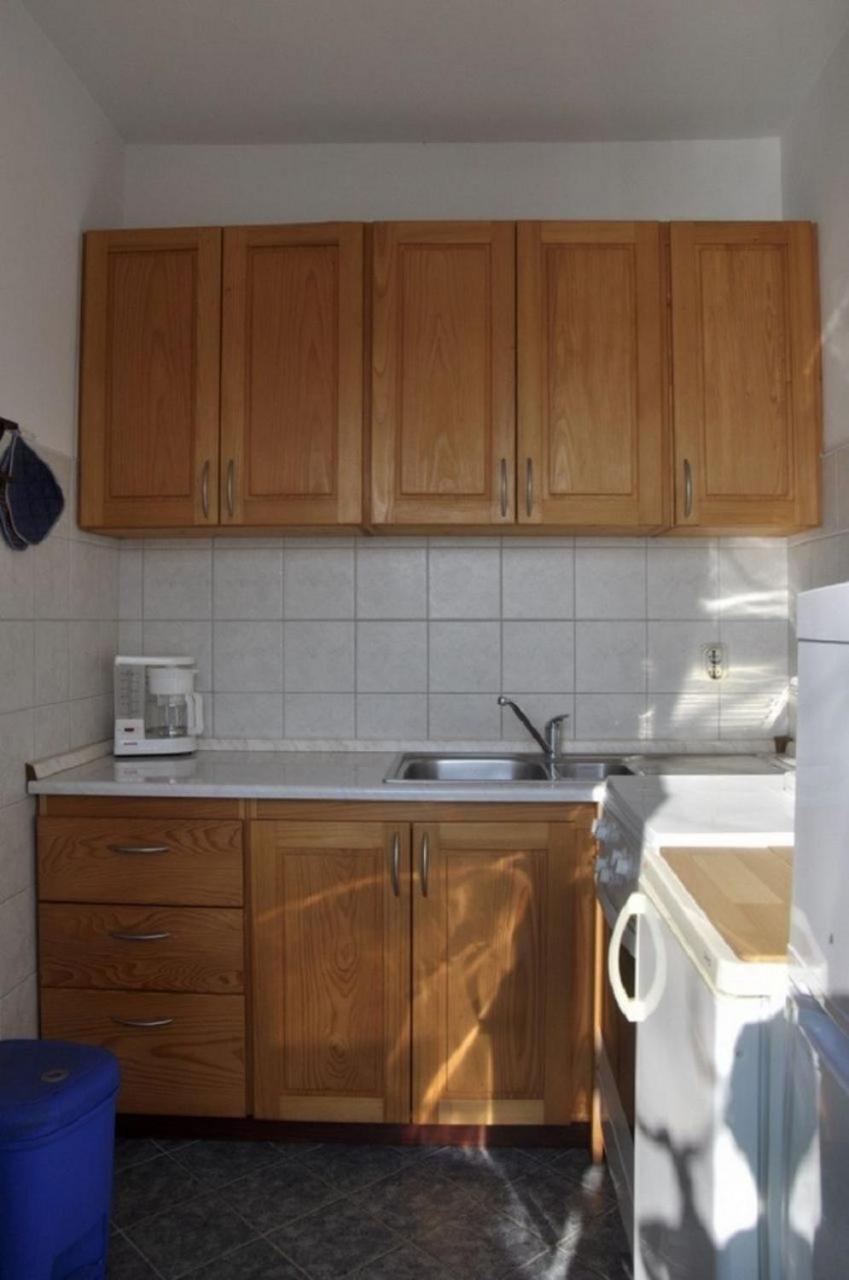 Apartments Petar - 6M From The Sea Barbat na Rabu Екстериор снимка